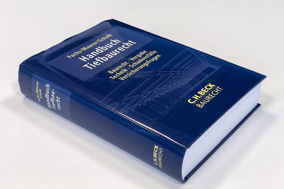 Cover von Handbuch Tiefbaurecht